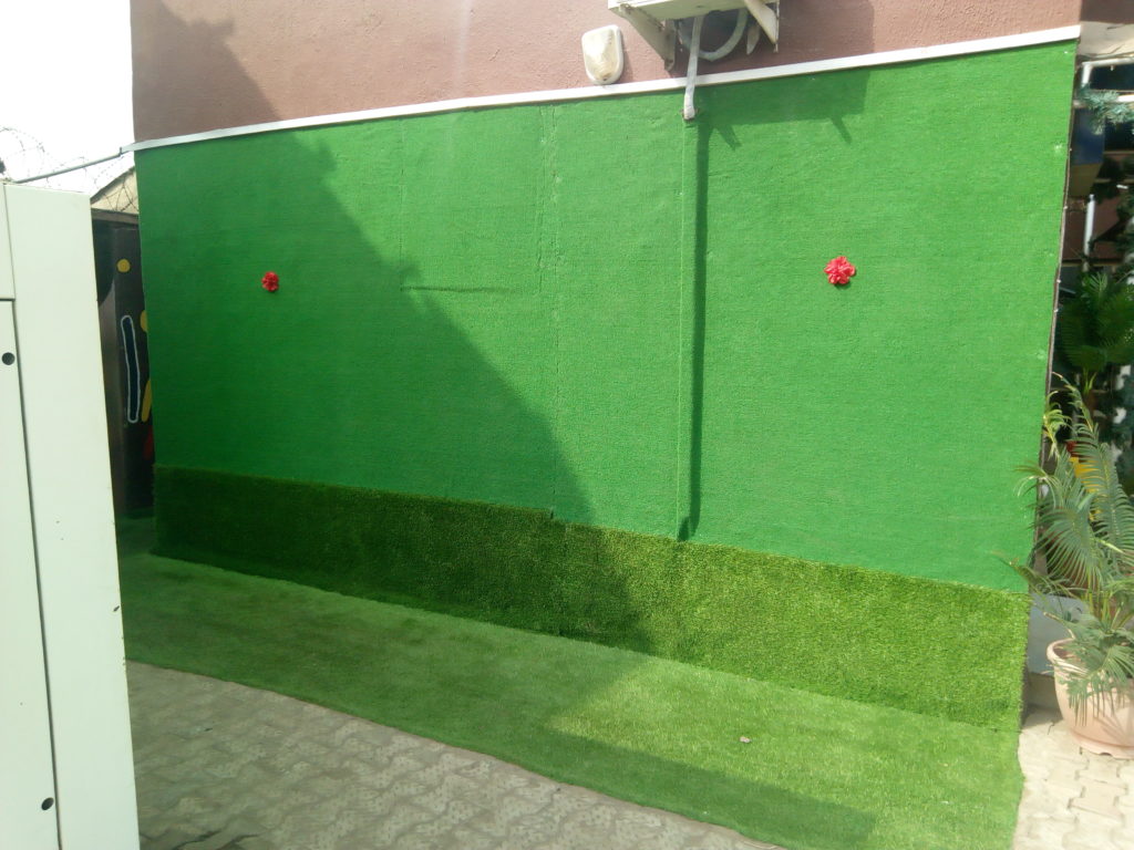 Artificial Grass Installation on walls 
