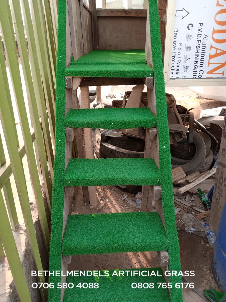 Artificial Grass for stair case