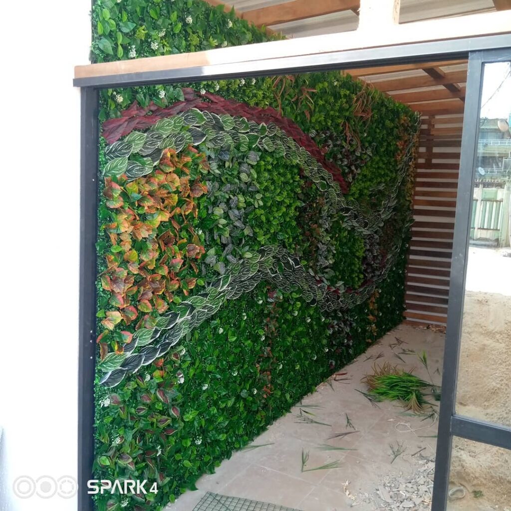 Artificial Green Wall Decor